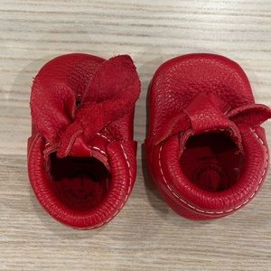 Freshly Picked Knotted Bow Shoe